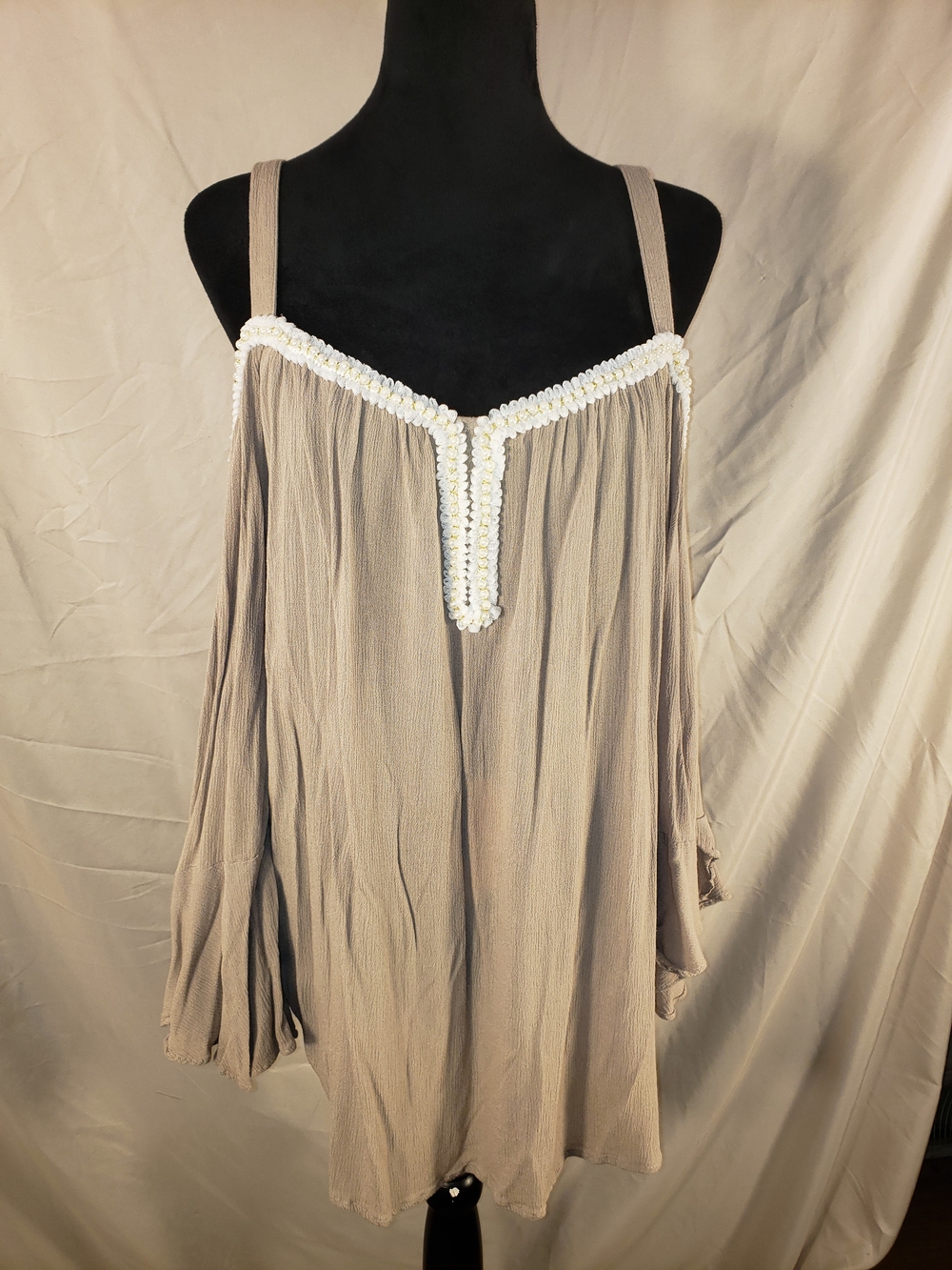 Melissa Paige Taupe Cold-Shoulder Beaded Swing Tunic - XL